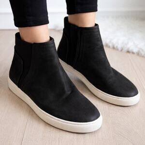 Kenneth Cole Reaction Jodi Black Slip-On Ankle Sneakers 9 Minimal Casual Shoes